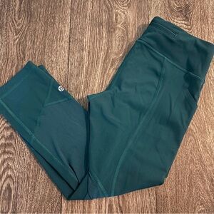 Lululemon Athletica Olive Green Capris size 6